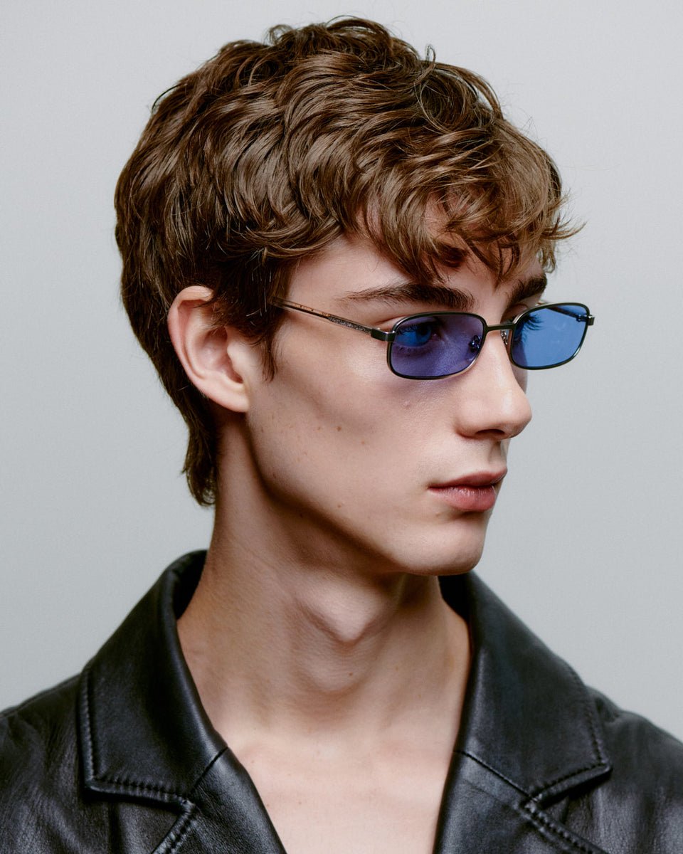 Noah / Silver Crystal & Blue Lens - Shade Files