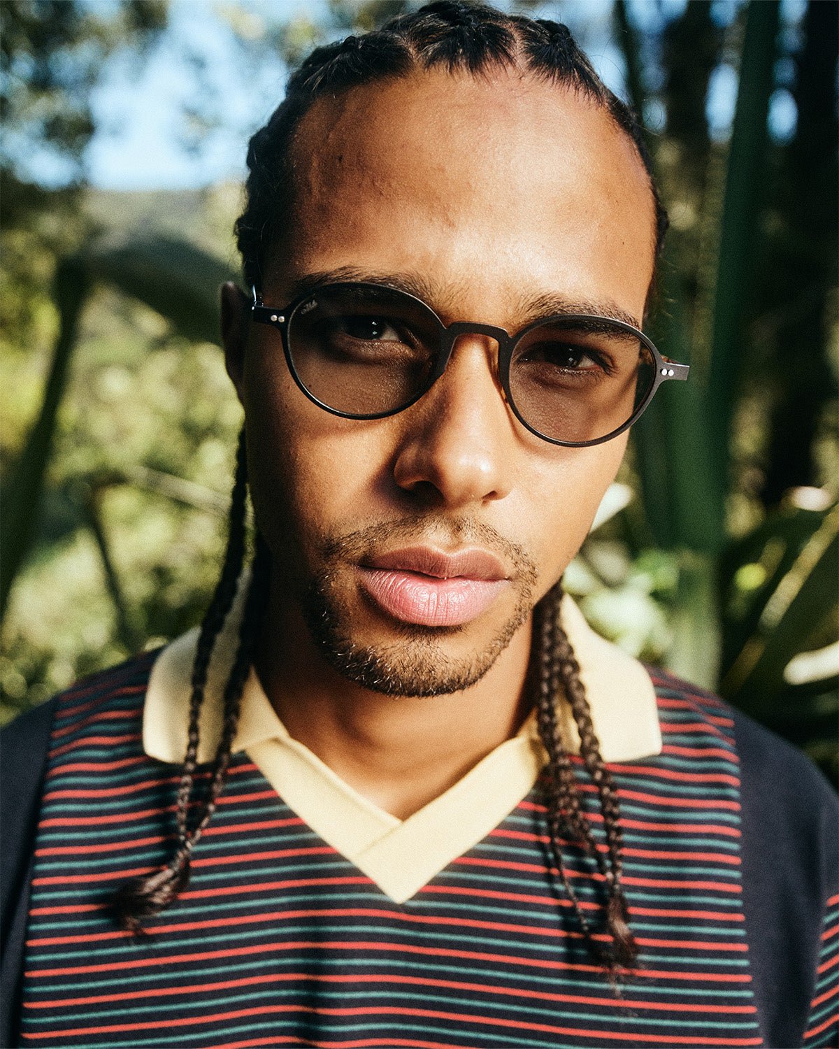 Oriel / Matte Black Aluminium & Light Adaptive Green Lens - Shade Files