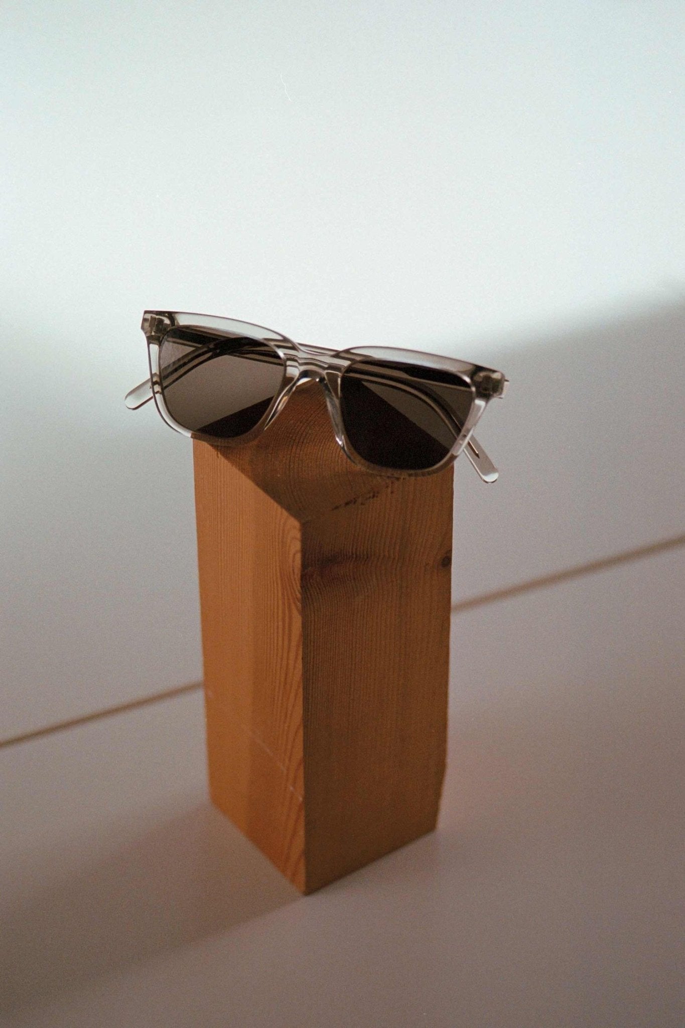 Robotnik / Grey Acetate & Grey Lens - Shade Files