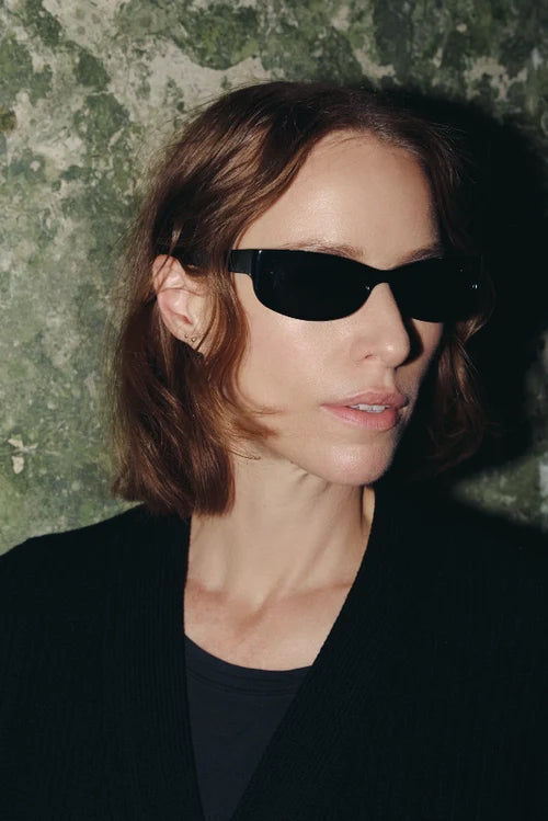 Leks / Black & Black Lens