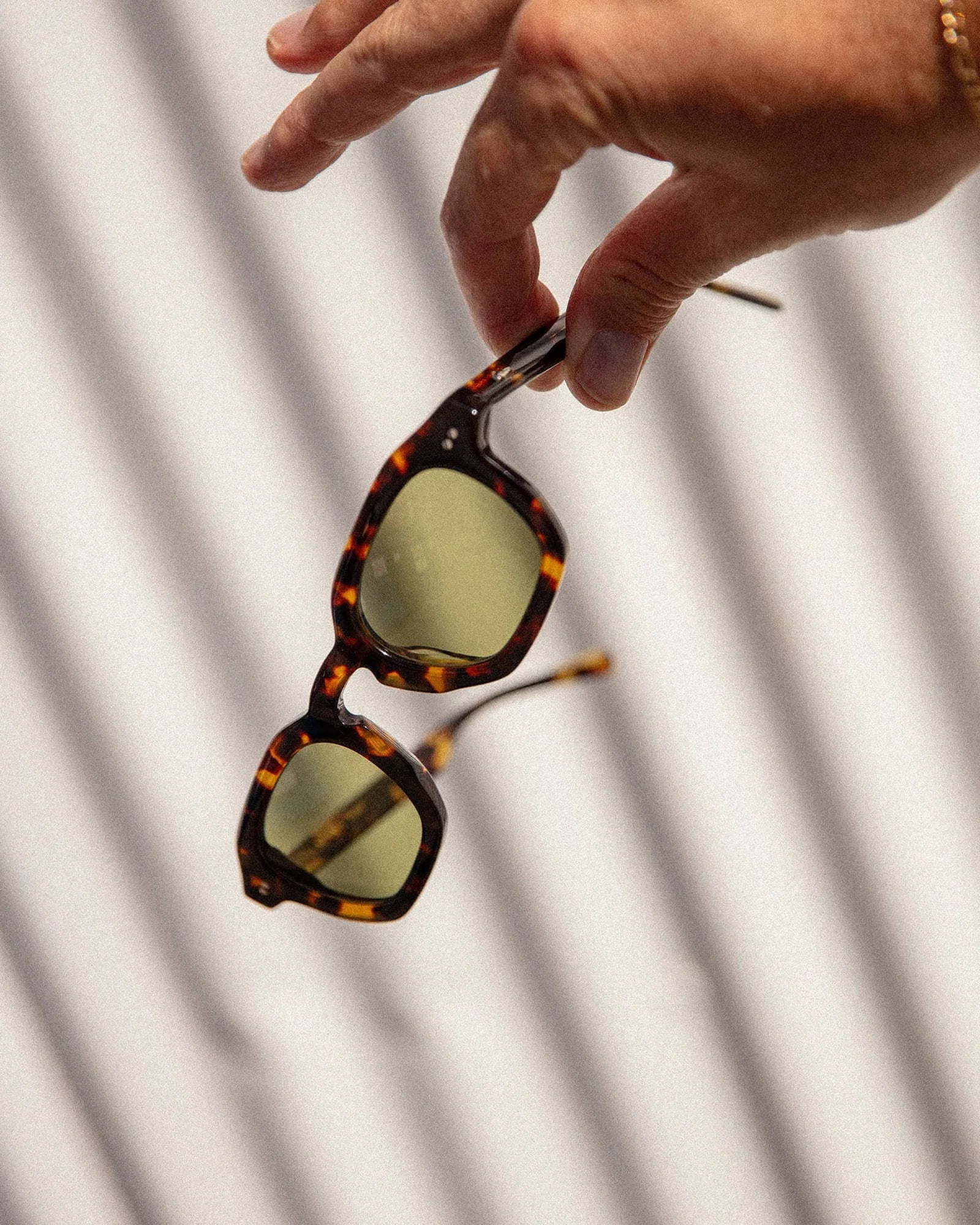 The No Wave / Lunar Tortoise Bio & Polarised Olive Lens - Shade Files