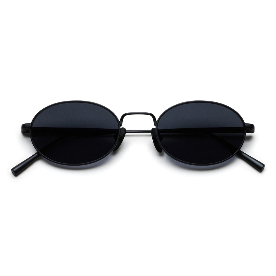 Titan Oval / Matt Black & Polarised Black Lens