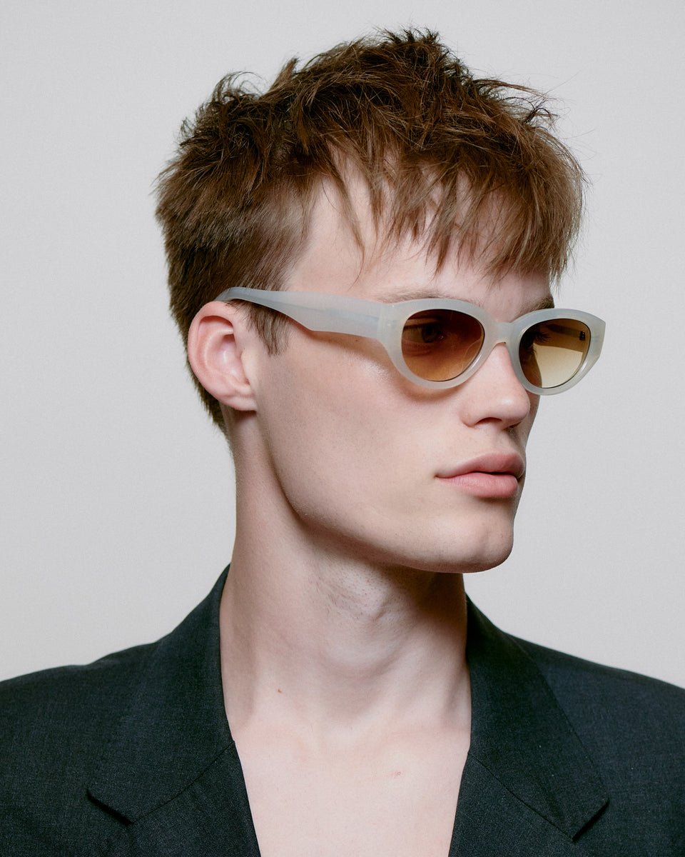 Winnie / Cream Bone & Brown Gradient Lens - Shade Files