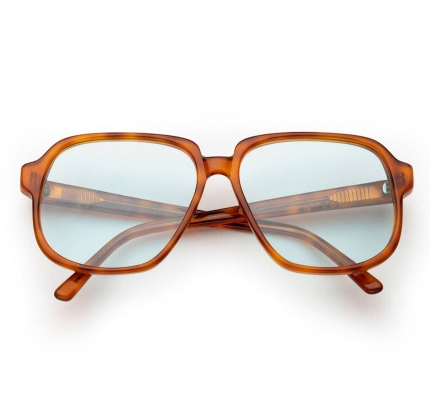 Delphine / Maple & Veridian Lens