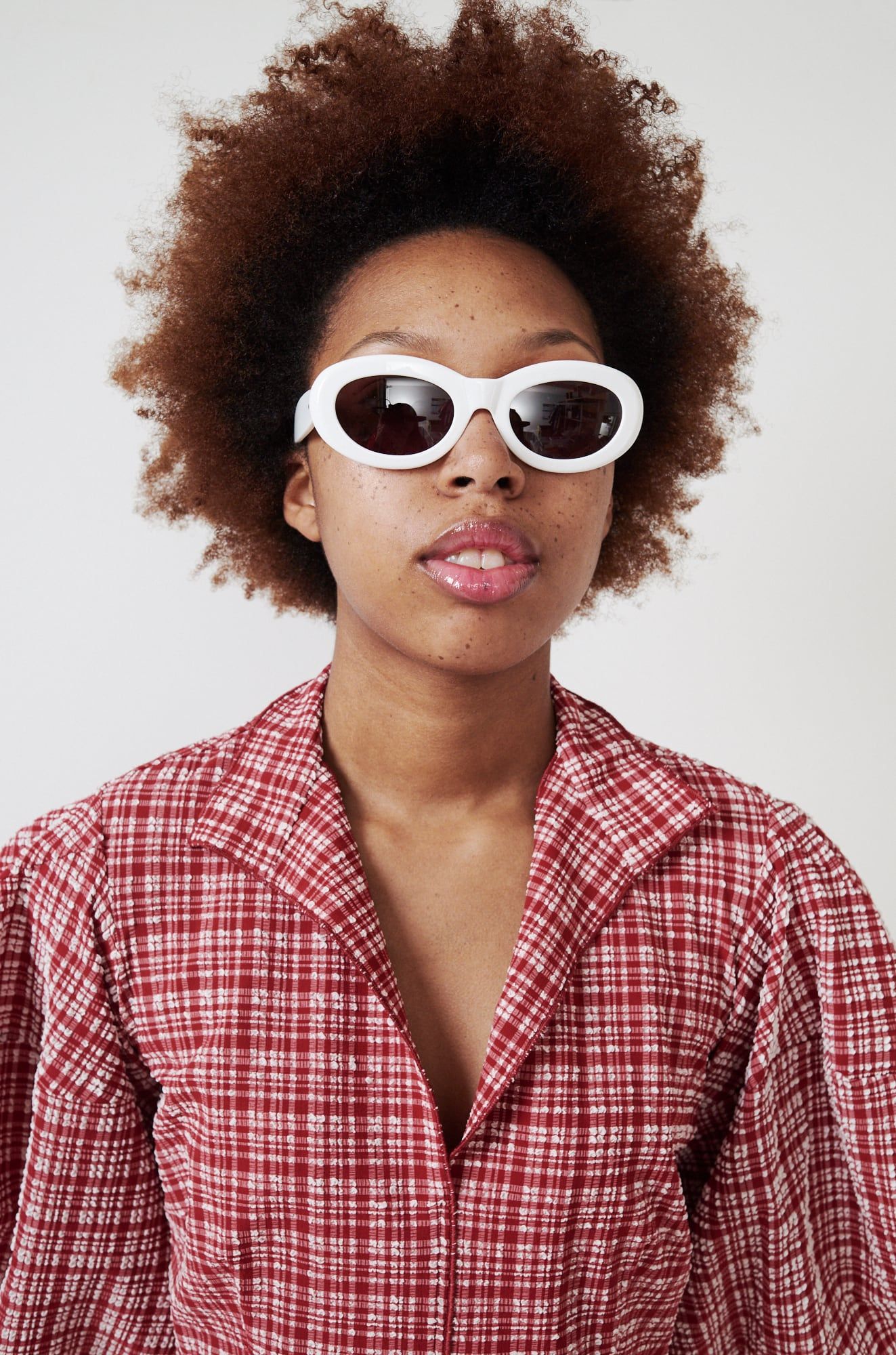 Courtney / Solid White - Shade Files