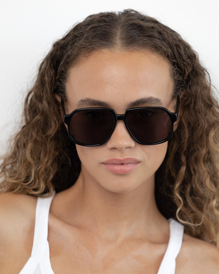 Delphine / Black & Black Lens - Shade Files