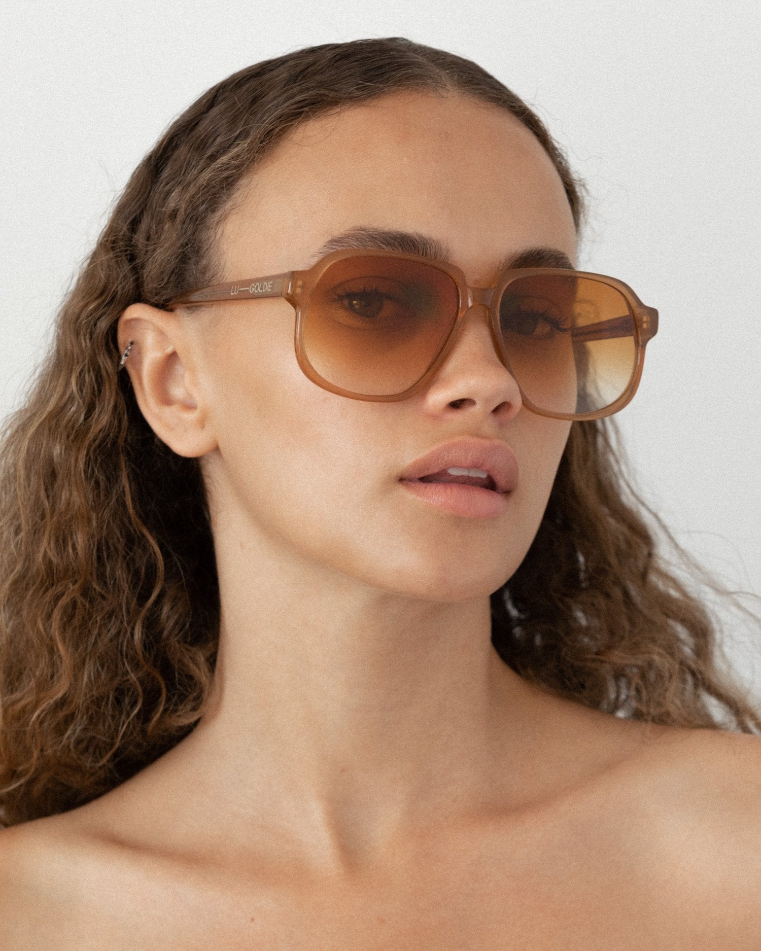 Delphine / Cola & Tan Gradient Lens - Shade Files