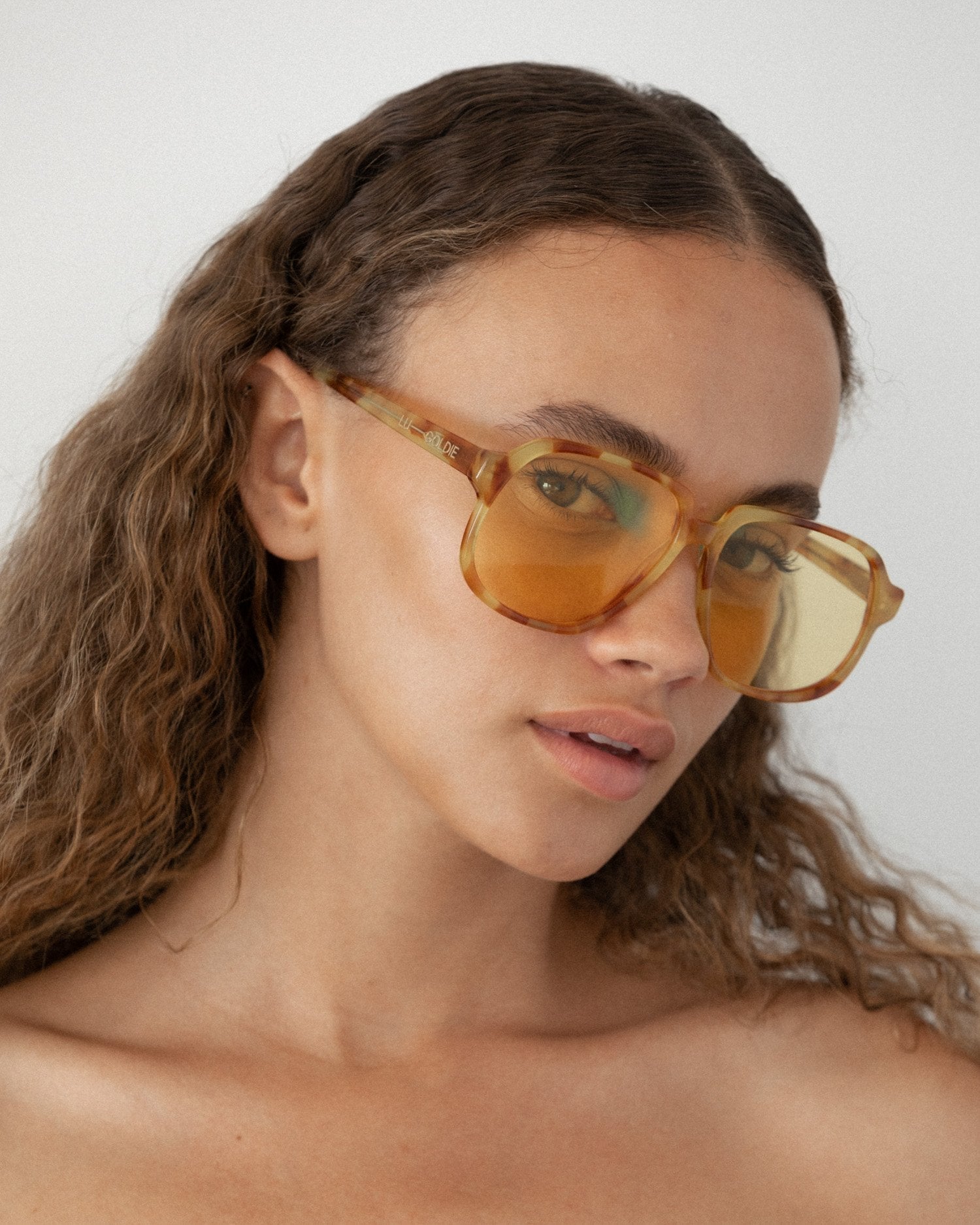 Delphine / Crème Brulee & Yellow Lens - Shade Files