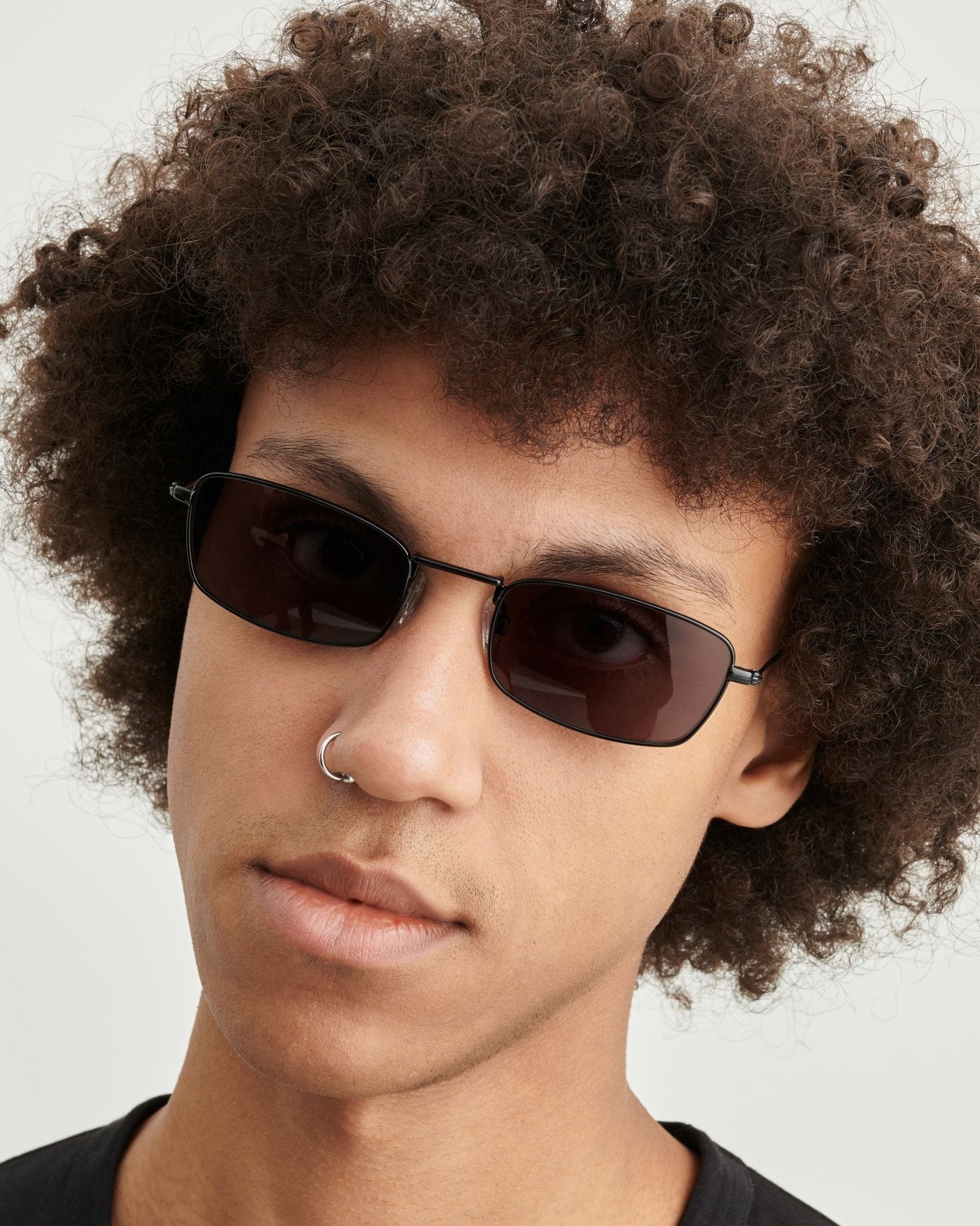 E - 40 / Transparent Grey - Shade Files