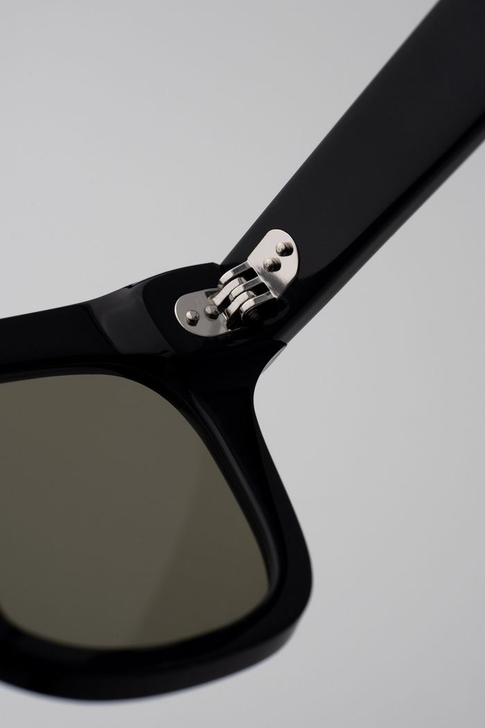 Monokel Eyewear | Ellis | Black Sunglasses | Shade Files