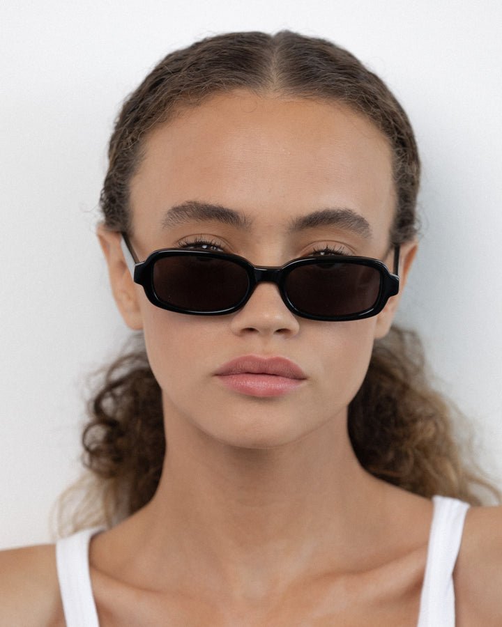 Martine / Black & Black Lens - Shade Files