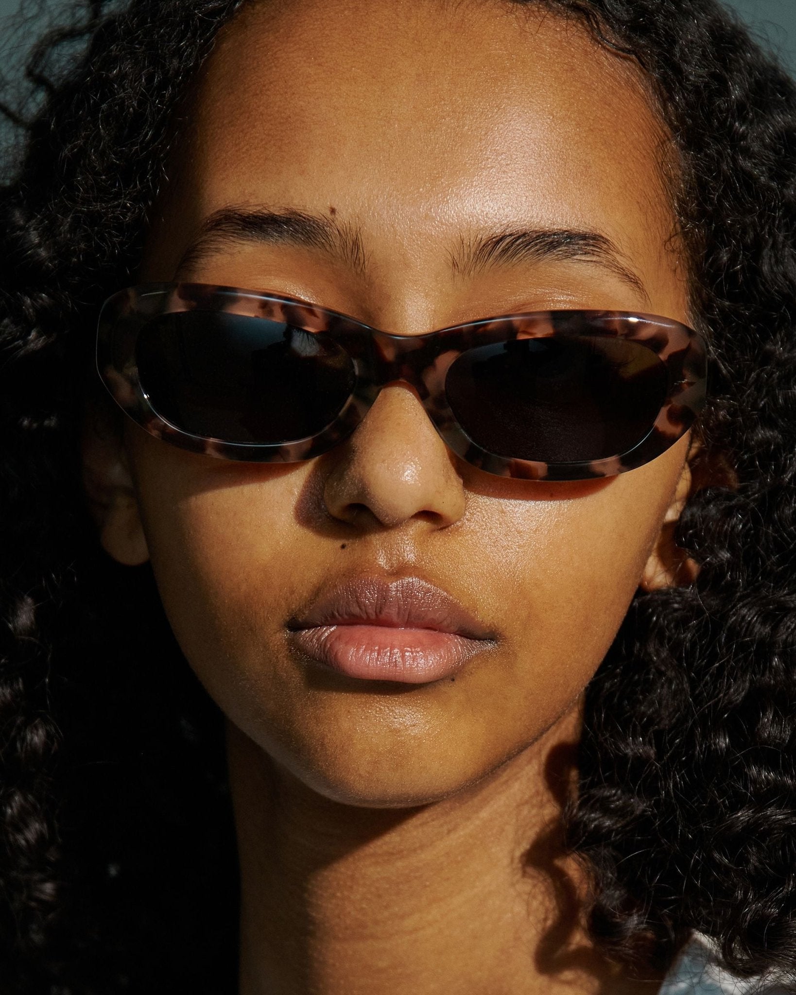 Sun Buddies | Miuccia | Rose Petals Sunglasses | Shade Files