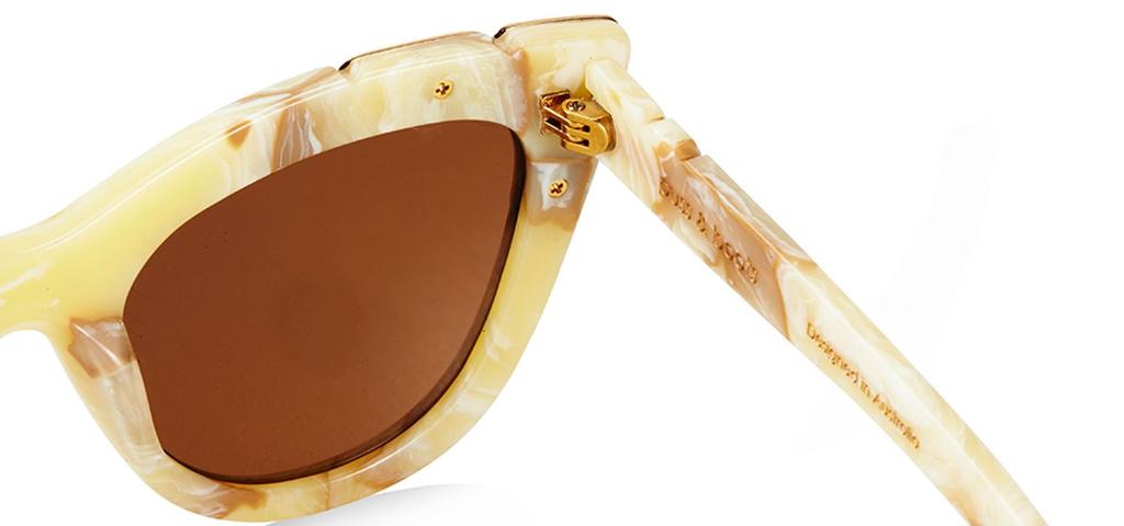 Puss & Boots / Ivory Marble - Shade Files