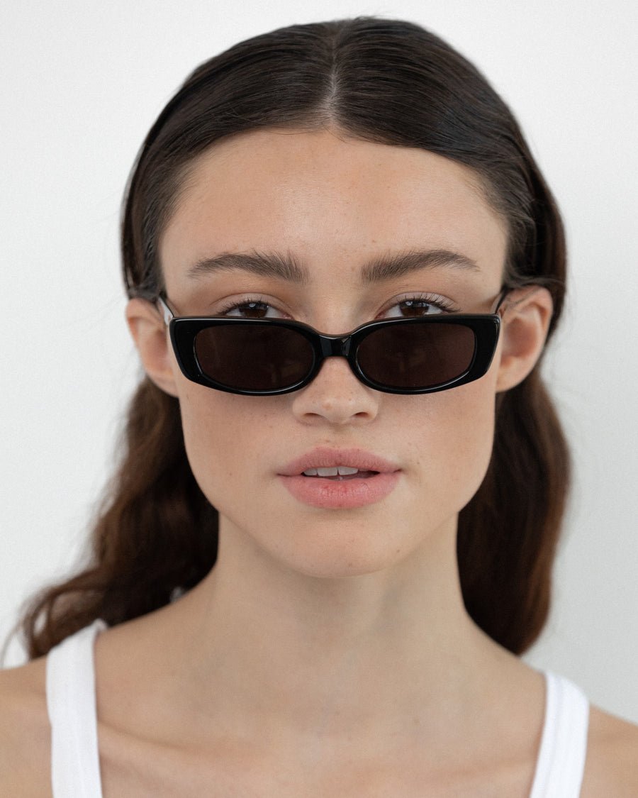 Sabine / Black & Black Lens - Shade Files