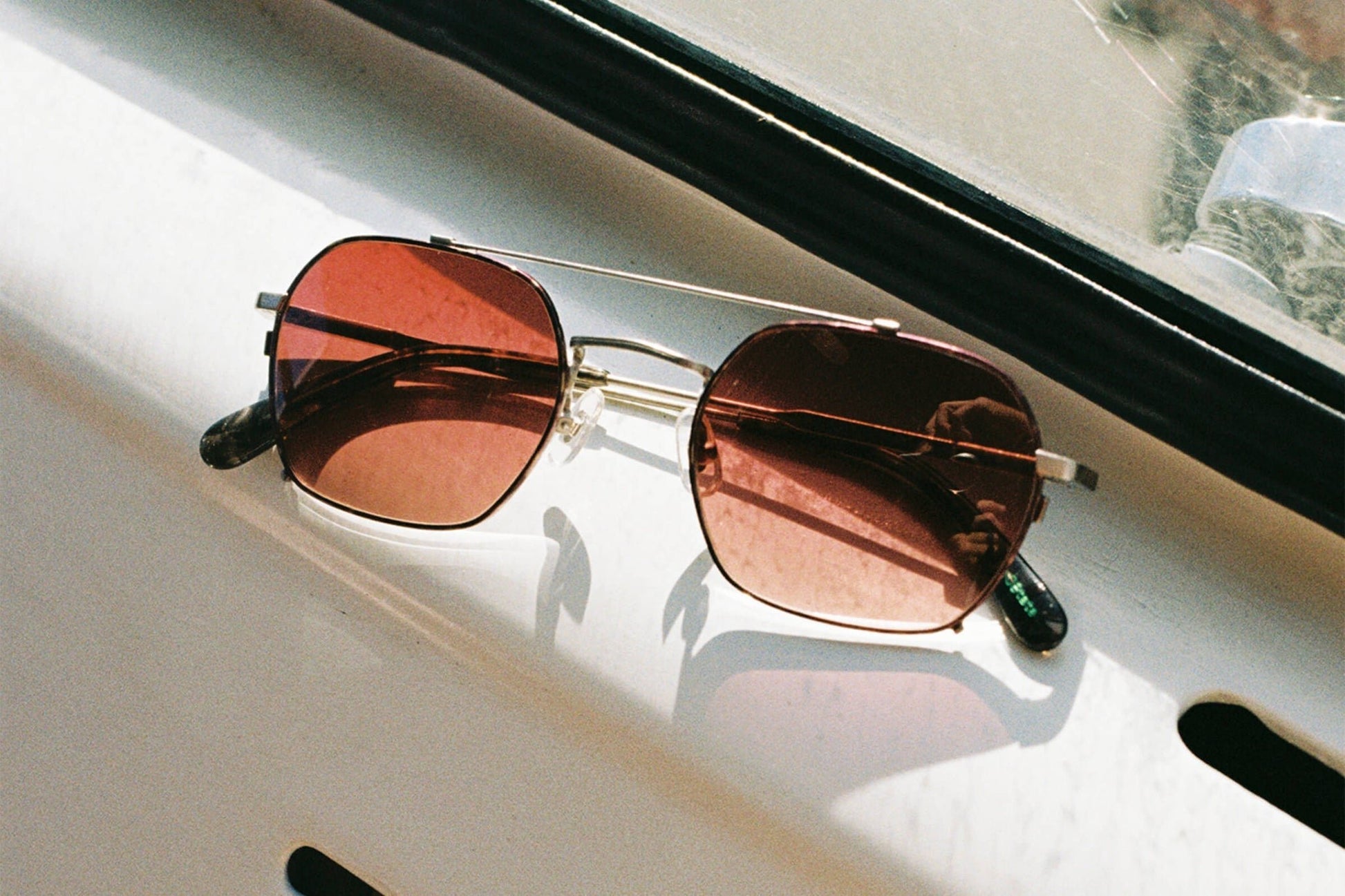 The Jazz Safari / Brushed Silver Tortoise Bio & Polarised Rosewood Gradient Lens - Shade Files